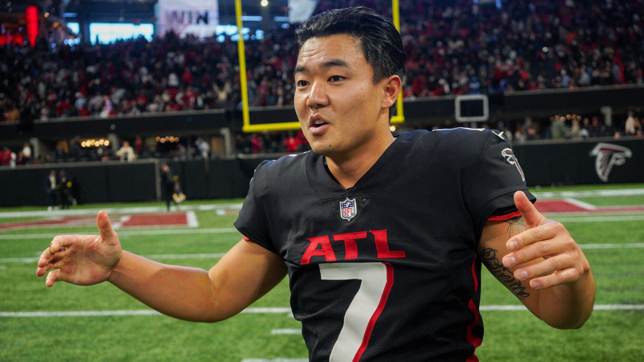 Falcons K Younghoe Koo reveals what No. 7 cost Bijan Robinson