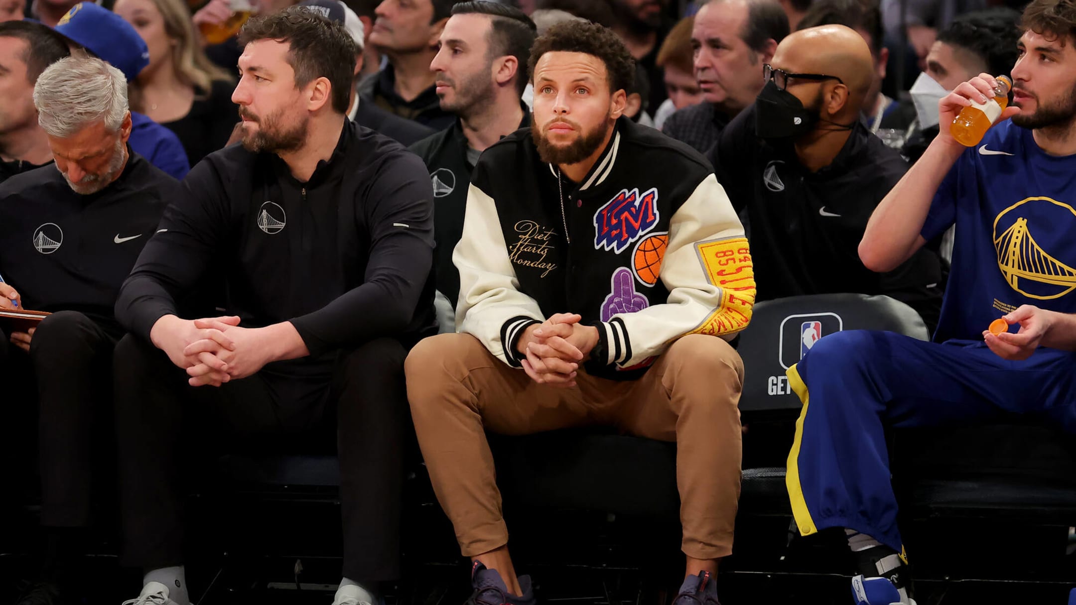 Stephen Curry's path to recovery, back to action for Warriors