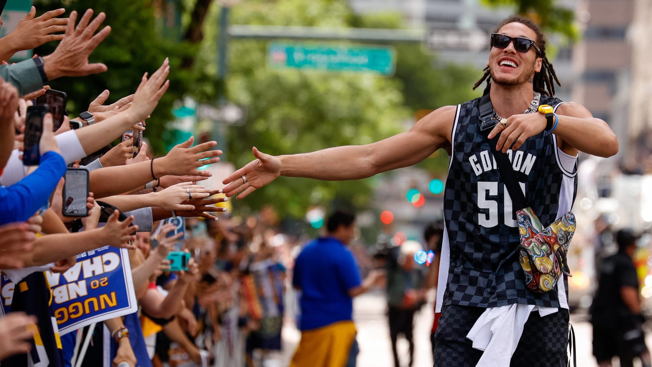 Aaron Gordon throws down most insane poster dunk on Landry Shamet