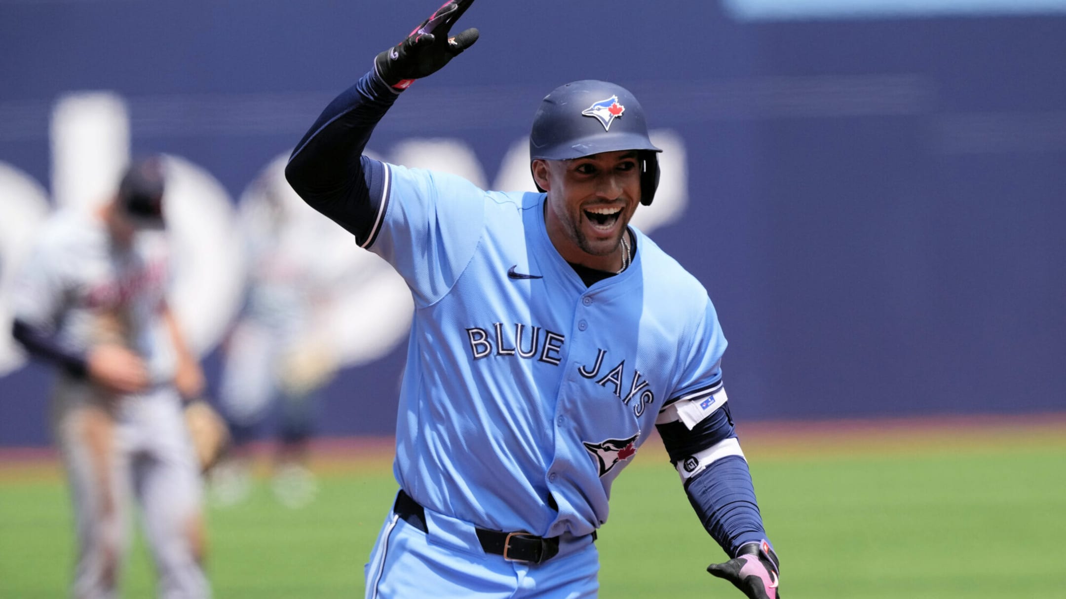 Blue Jays 40-man Roster Review: George Springer must rebound in 2025 |  Yardbarker