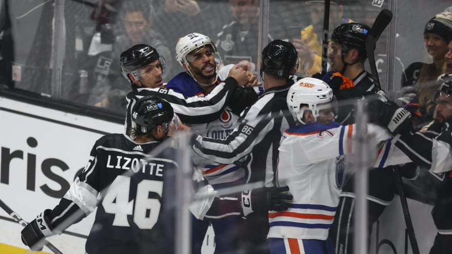  Oilers run Kings out of their own building