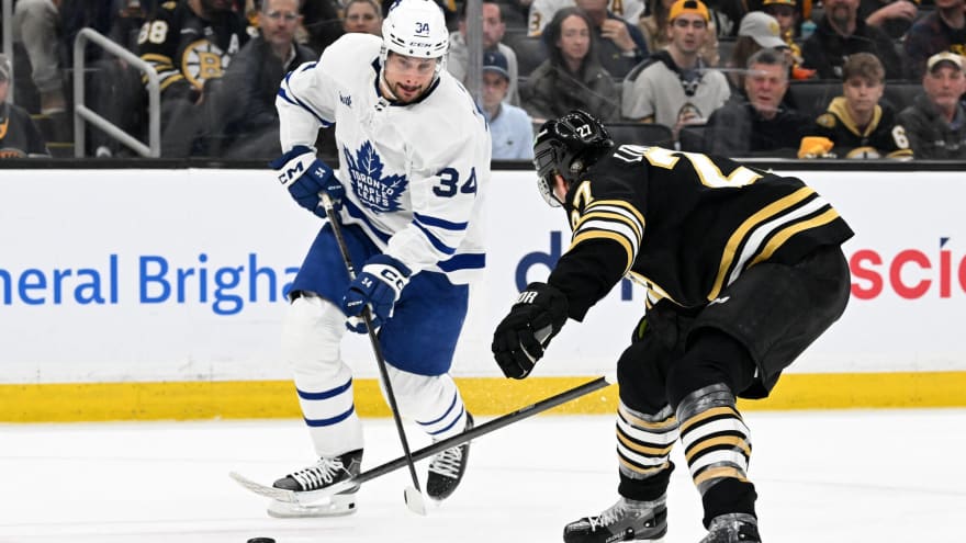 Maple Leafs even the series up with 3-2 win as Matthews shines with three-point night