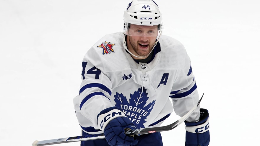 Crease corrections, bottom six, and a Rielly landing spot: Leaflets