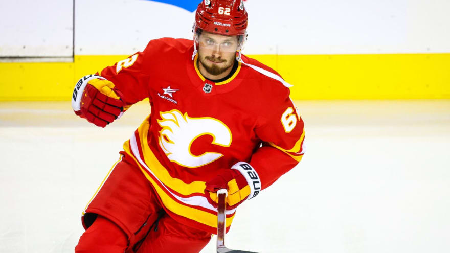Flames defender Daniil Miromanov clears waivers