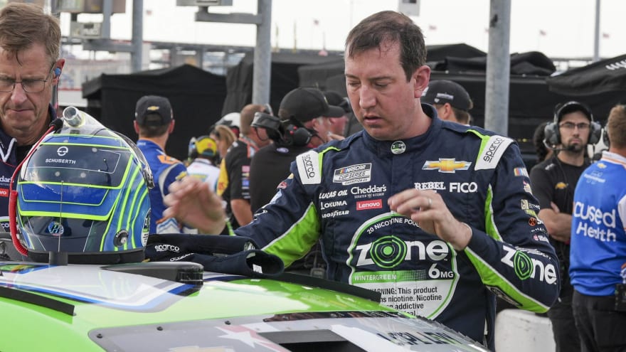 Kyle Busch reflects on fight with Ricky Stenhouse Jr., addresses penalties, who was in the wrong