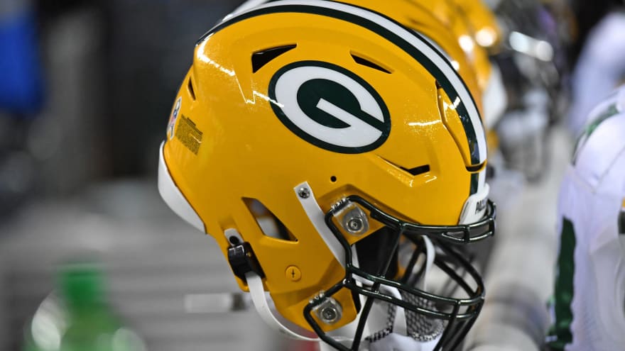 Green Bay Packers A Top Suitor For Former Rival Offensive Lineman