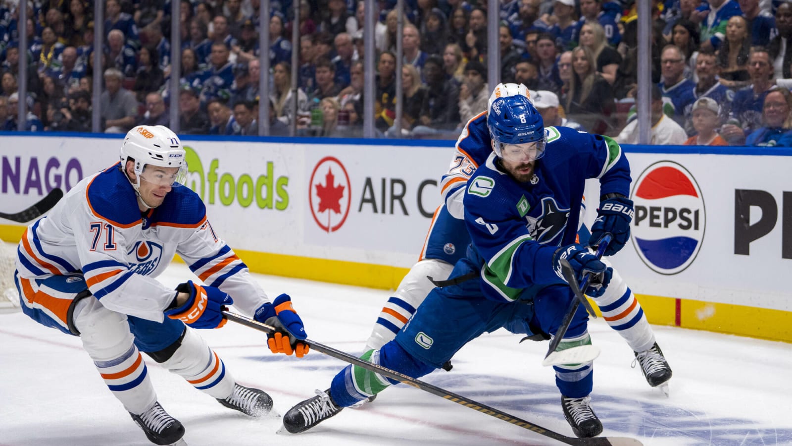 Edmonton Oilers vs. Vancouver Canucks Game 2: A Tactical Review