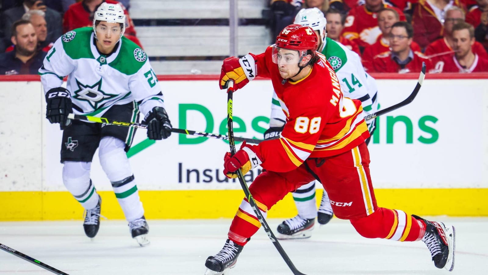 Calgary Flames forward Andrew Mangiapane reaches 300 NHL games played