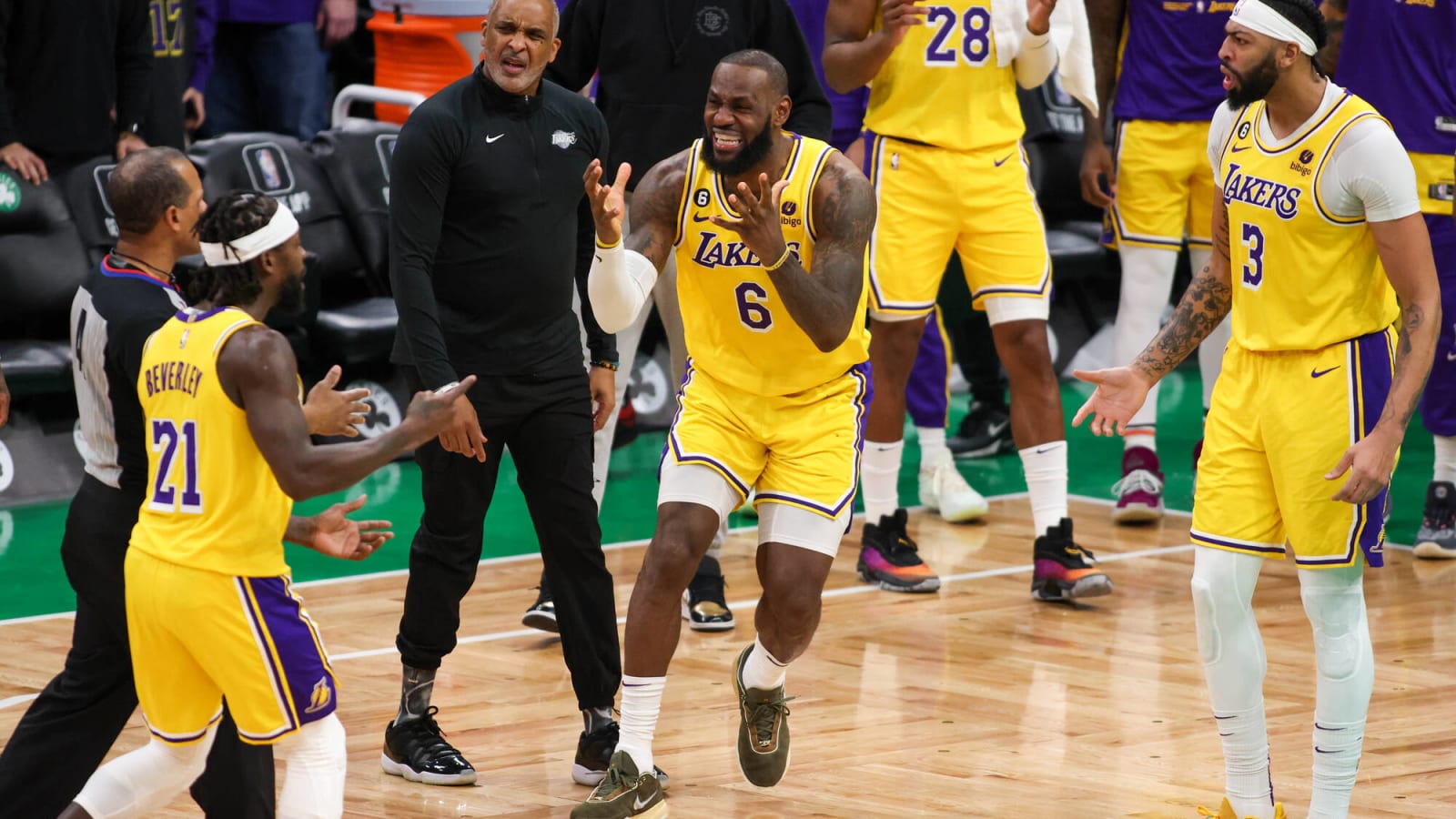 LeBron James Is Now The All-Time Points Per Game Leader For 3 Different NBA Teams