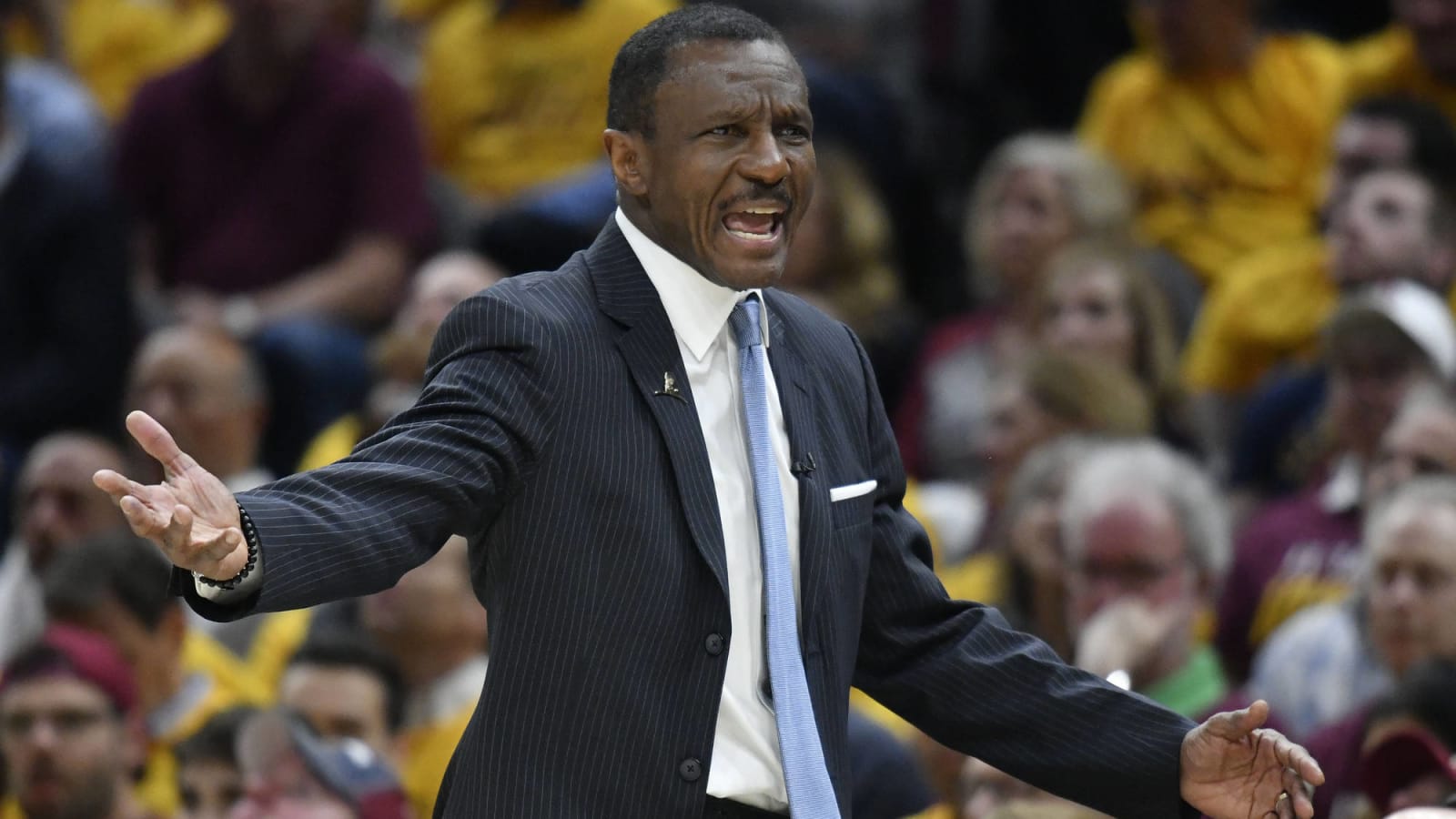 Report: Masai Ujiri berated Dwane Casey for not double teaming LeBron James  