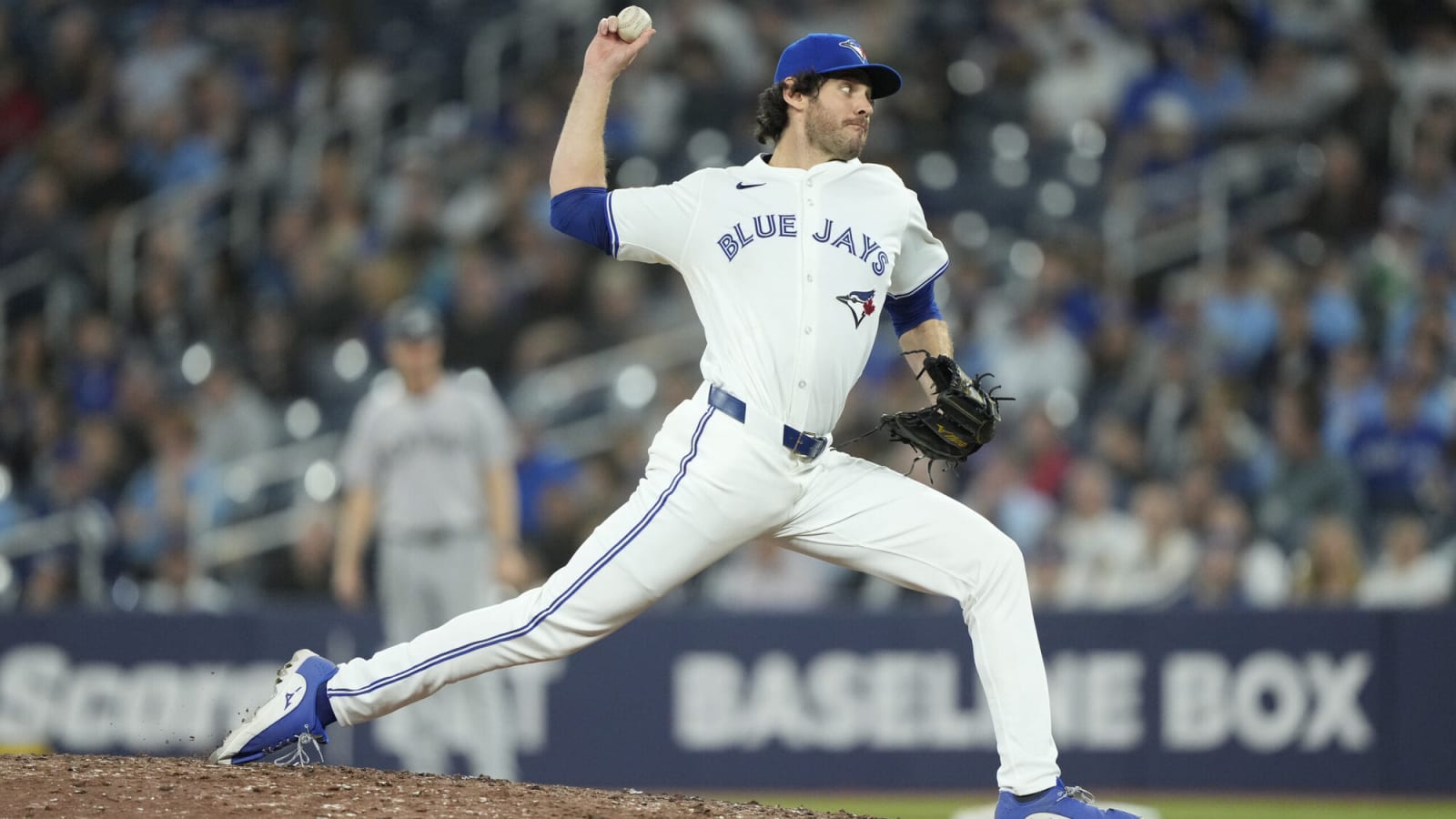 Blue Jays non-tender Jordan Romano, Dillon Tate