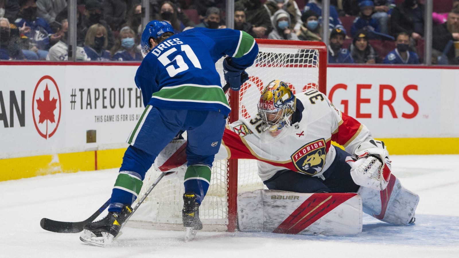 Canucks recall Sheldon Dries, reassign defenceman Jack Rathbone to Abbotsford