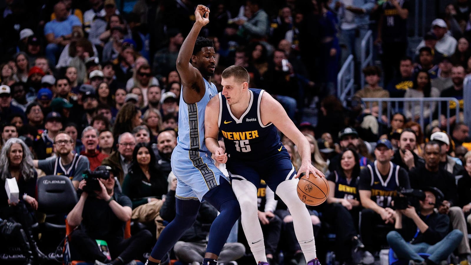 Denver Nuggets’ Nikola Jokic Shocks Everyone With What He Did During 1 Moment Vs Memphis Grizzlies