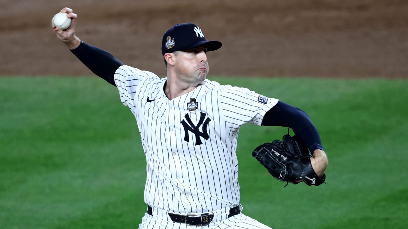 All-Star closer Holmes is drawing interest for surprising role