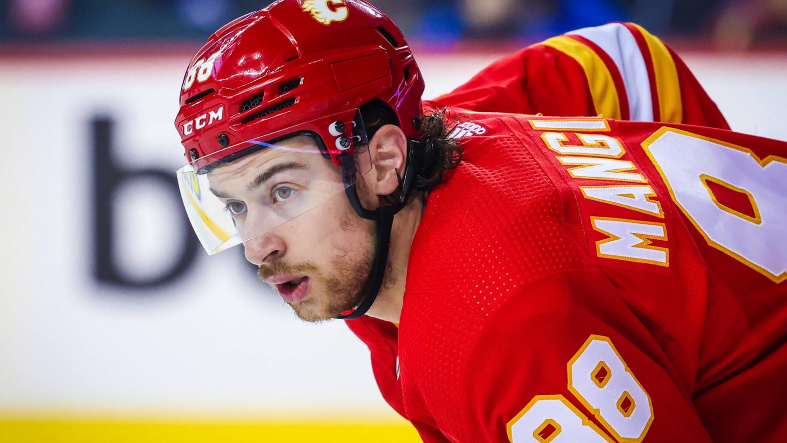 Flames forward Andrew Mangiapane scores 30th goal of season against New Jersey