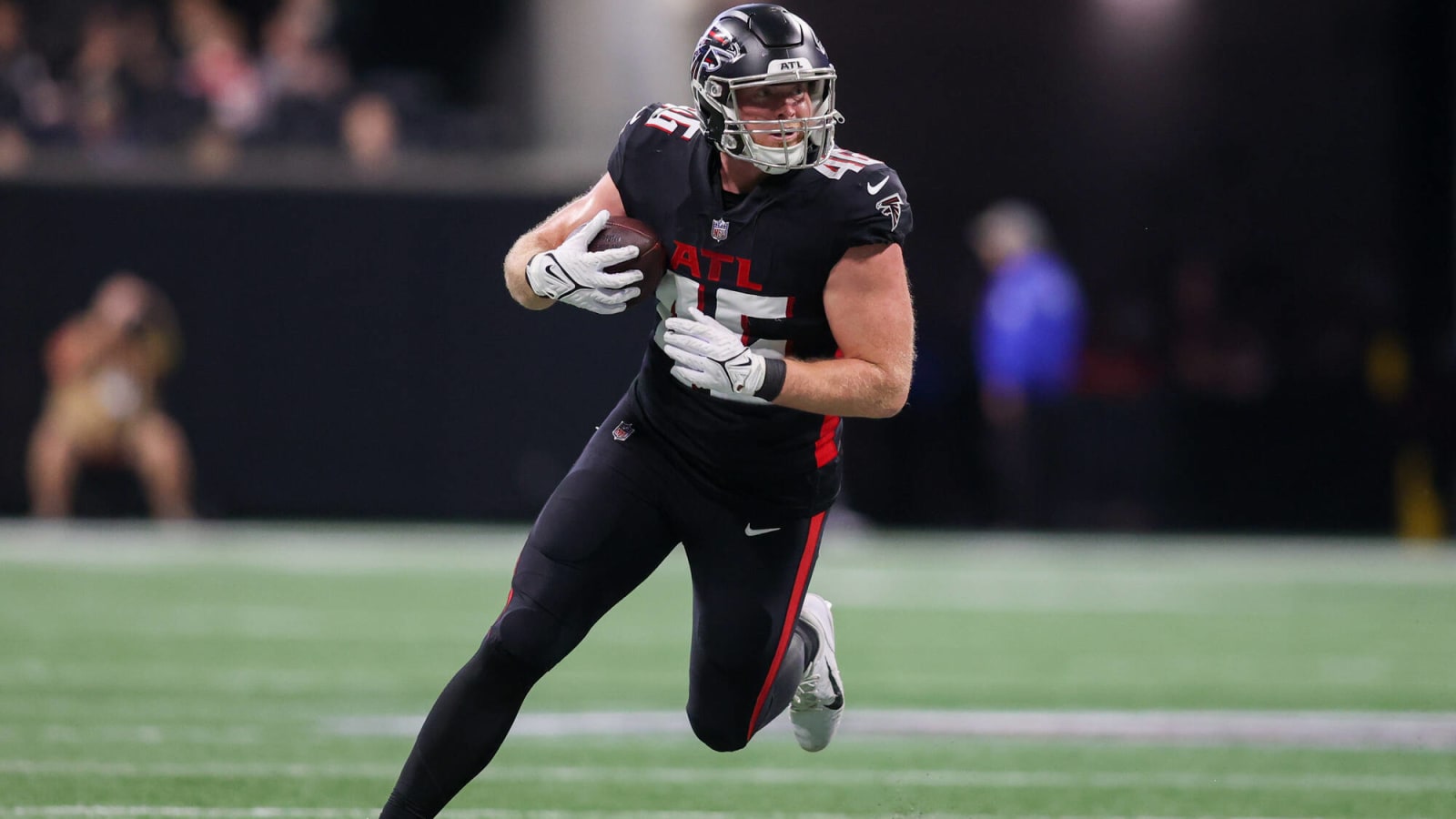 Falcons Place TE Parker Hesse On IR, Re-Sign WR Frank Darby To PS