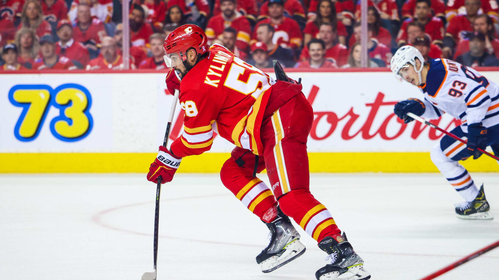 Flames defenseman Oliver Kylington set to return to the lineup Thursday night