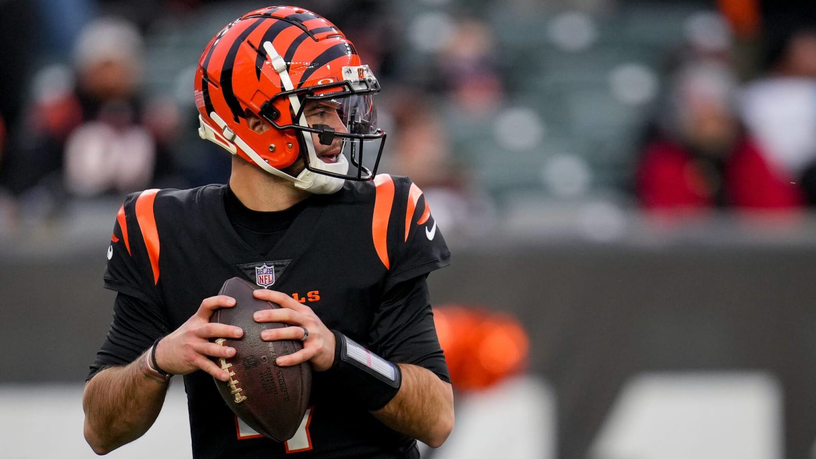 AJ McCarron signs with St. Louis Battlehawks of UFL