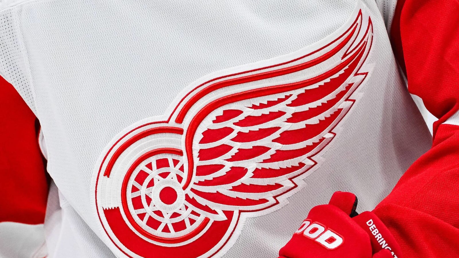 Red Wings trade Tory Dello to New Jersey