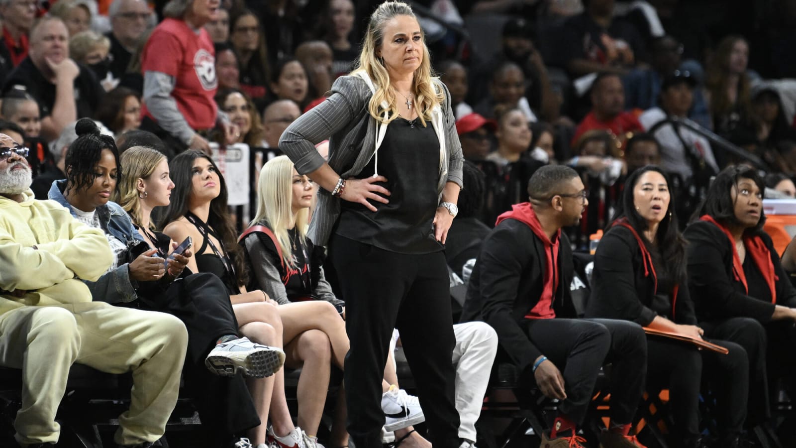 Becky Hammon Says Knicks Don&#39;t Have A Real Superstar, Roasts Jalen Brunson: 'He&#39;s Too Small.'