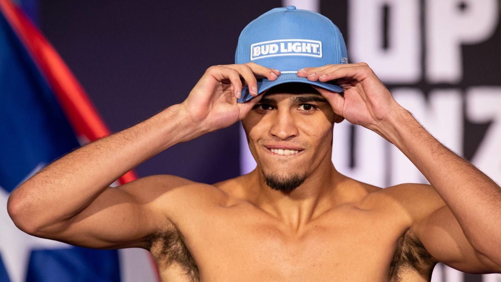 Xander Zayas Shines in Dominant Victory Against Patrick Teixeira