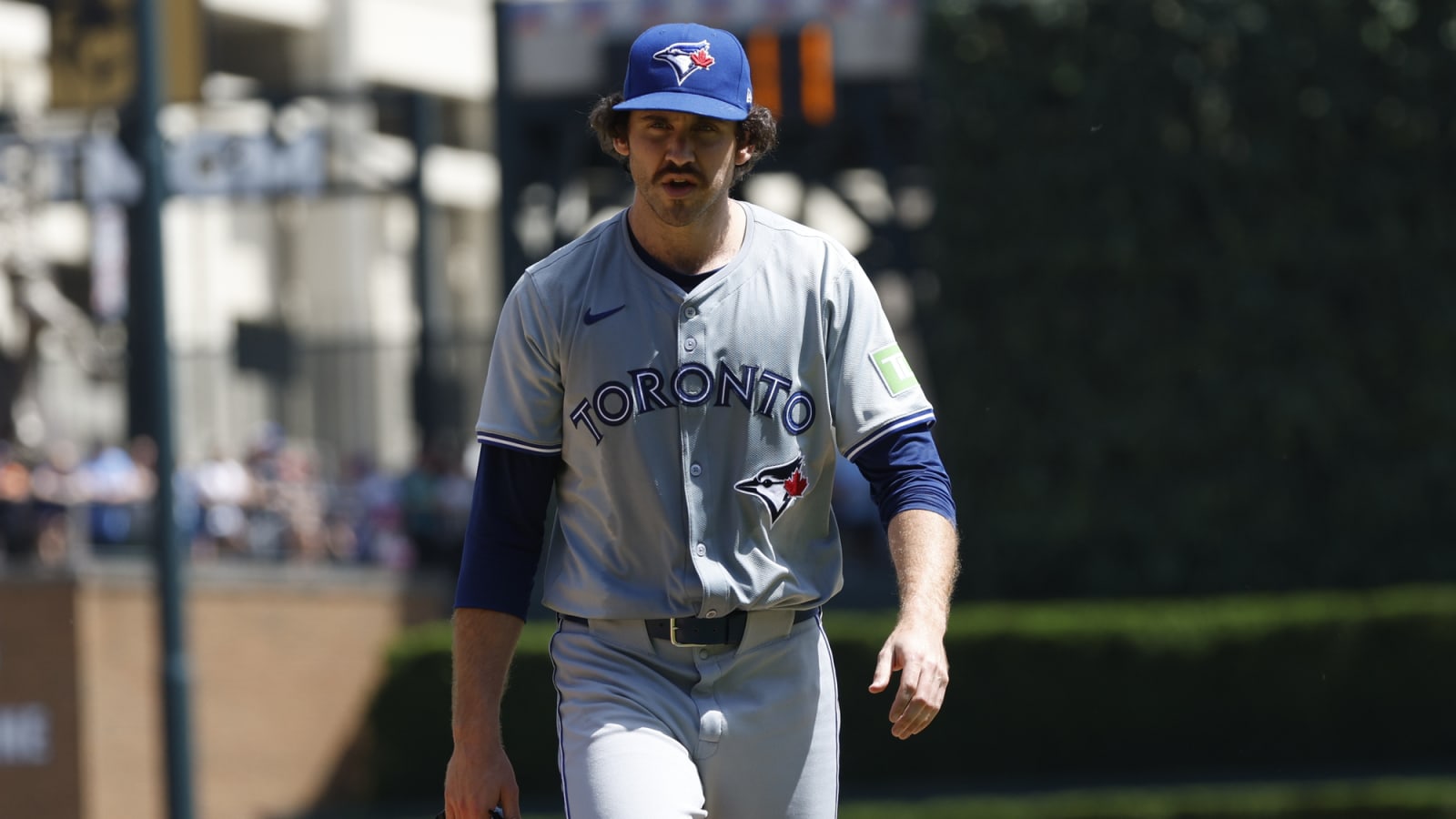 Blue Jays didn't give a contract offer to Jordan Romano