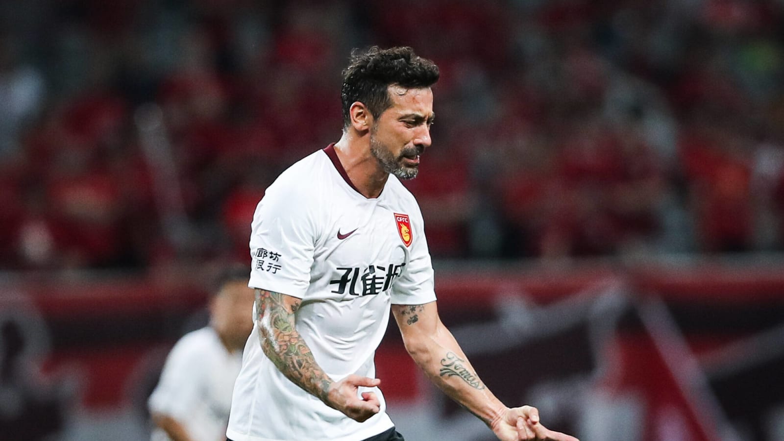 Former PSG star Ezequiel Lavezzi hospitalised after alleged stabbing