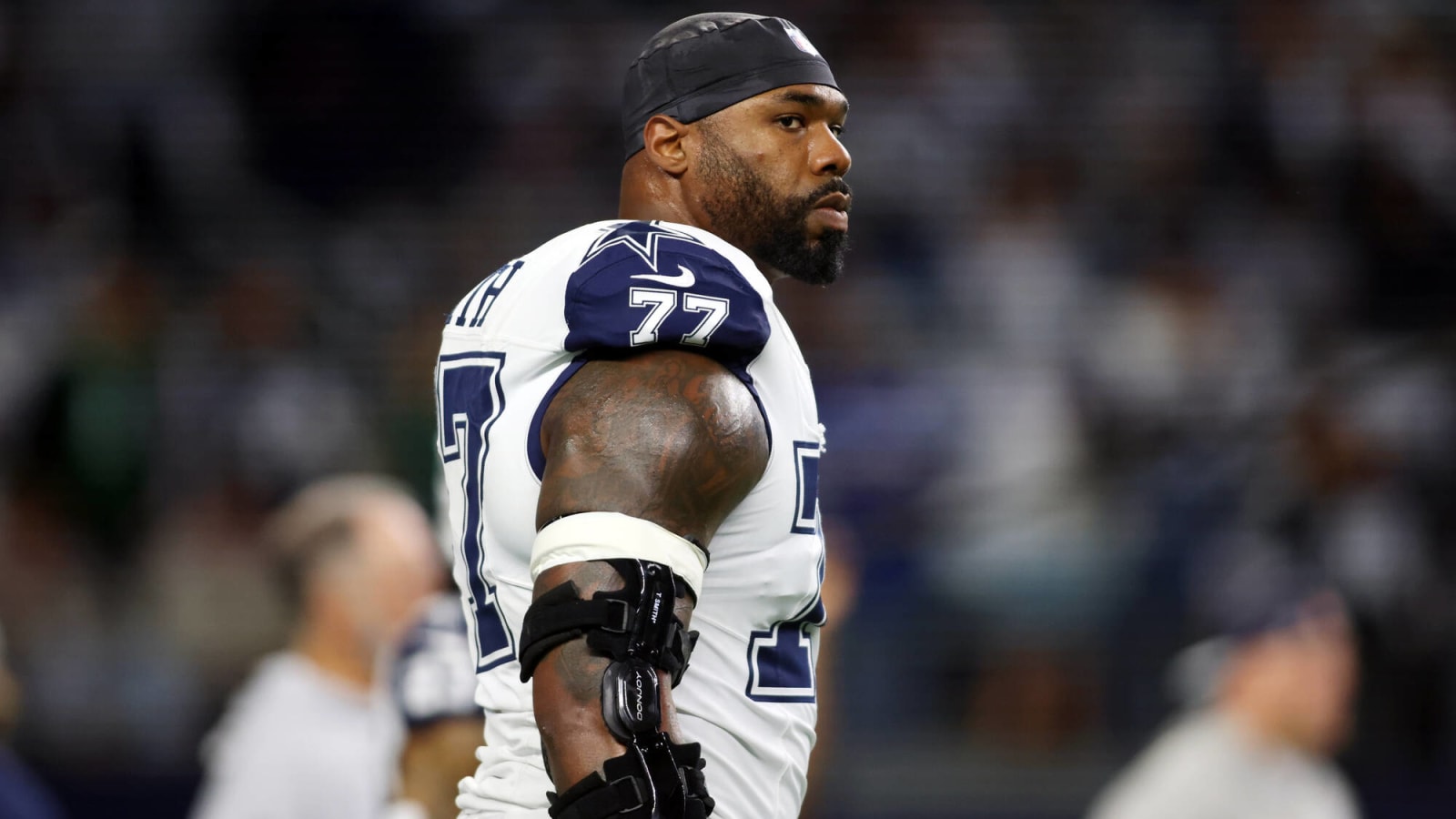 Tyron Smith Signing with Aaron Rodgers' Jets?