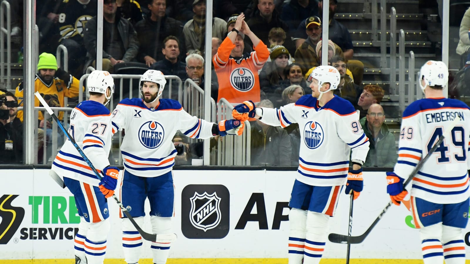  Oilers flip the script on the Bruins as Henrique and both Skinners shine