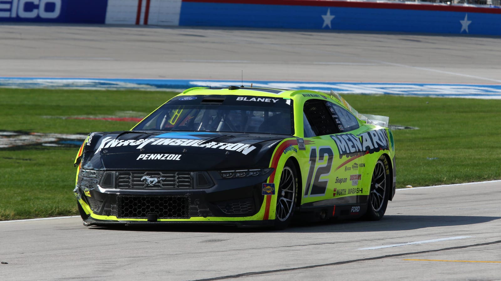 Watch: Huge fire on the pit-lane ignited by Ryan Blaney ruins Ty Gibbs’ race strategy at Texas