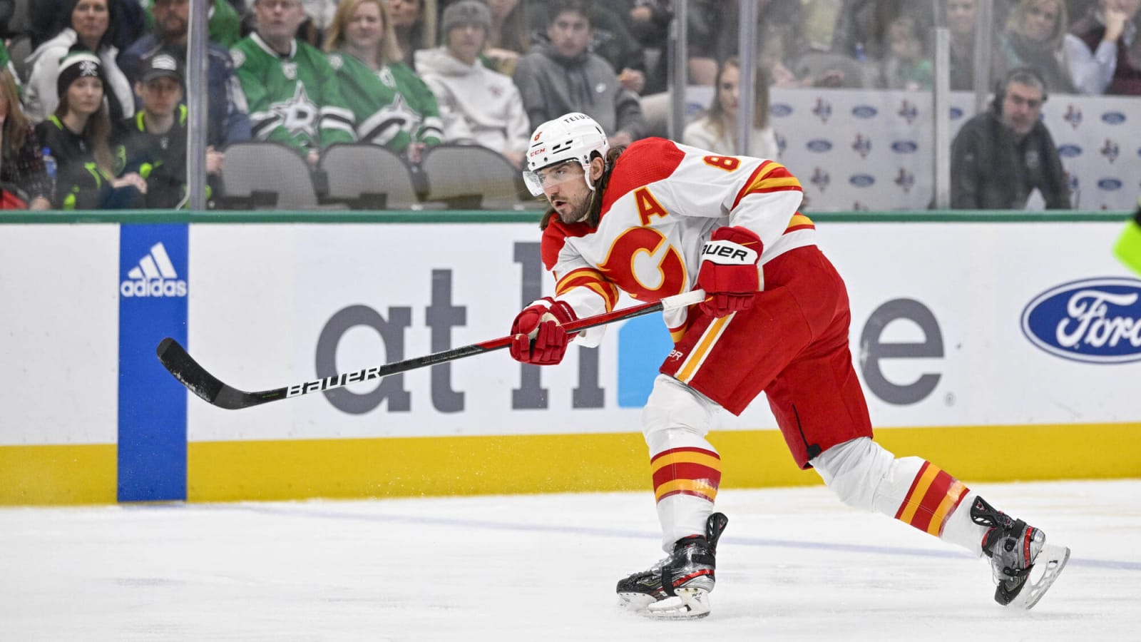 What could a Chris Tanev trade return look like for the Calgary Flames?