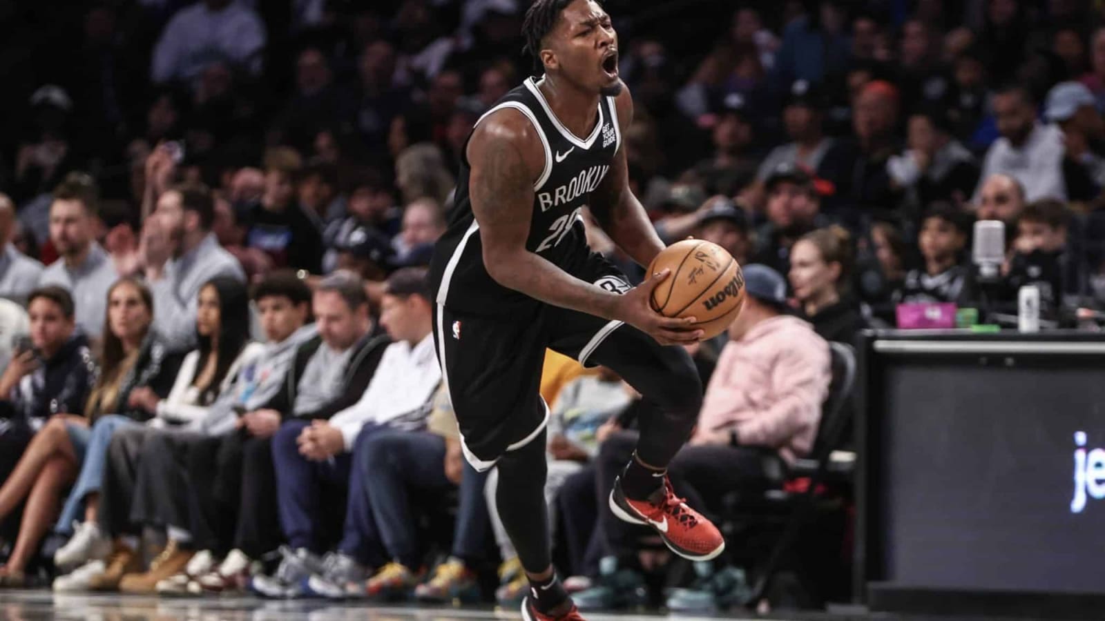 Dallas Mavericks Predicted to Unite With Dorian Finney-Smith