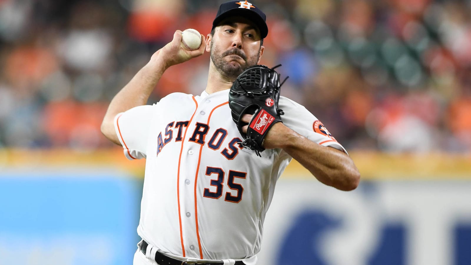 Watch: Justin Verlander takes Max Stassi to school during 30-second mound visit