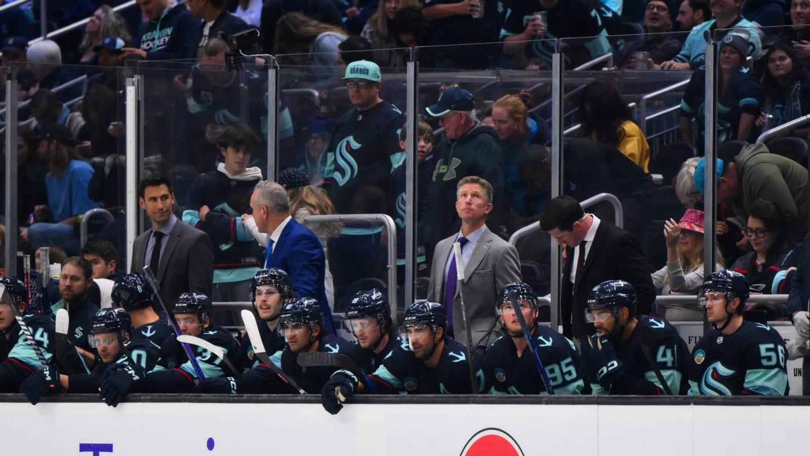 NHL Notebook: Kraken fire head coach Dave Hakstol and Jets’ Dillon remains out with hand injury