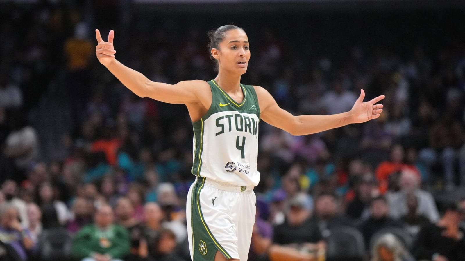 'TUH': Skylar Diggins-Smith Reacts To Hannah Hidalgo & Olivia Miles Tandem Vs USC