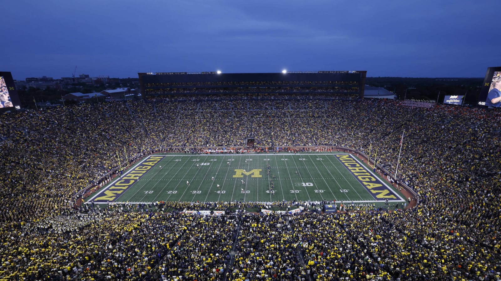The 5 Biggest College Football Stadiums