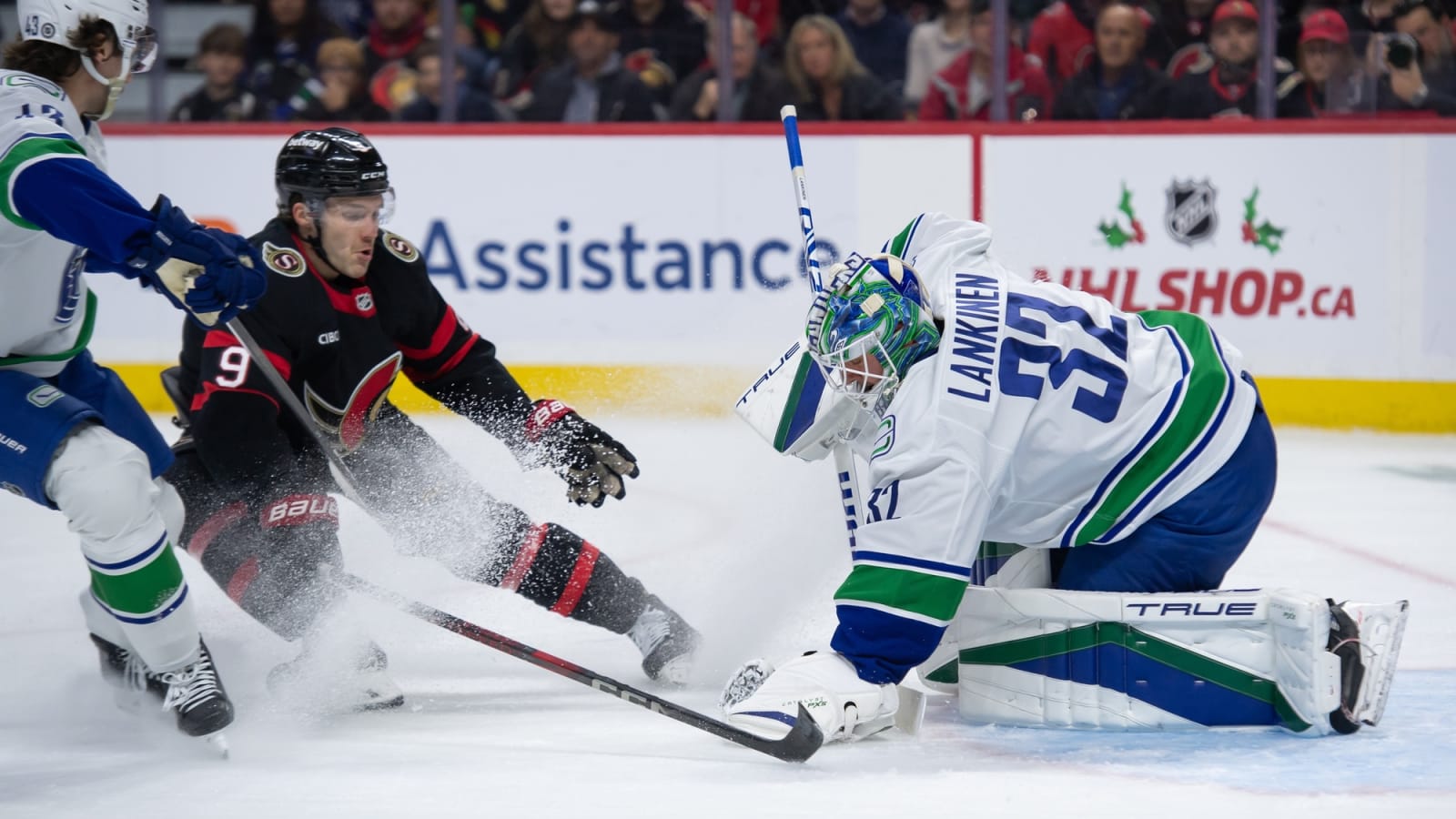 Canucks: Kevin Lankinen’s success doesn’t threaten Thatcher Demko’s job, it helps secure it