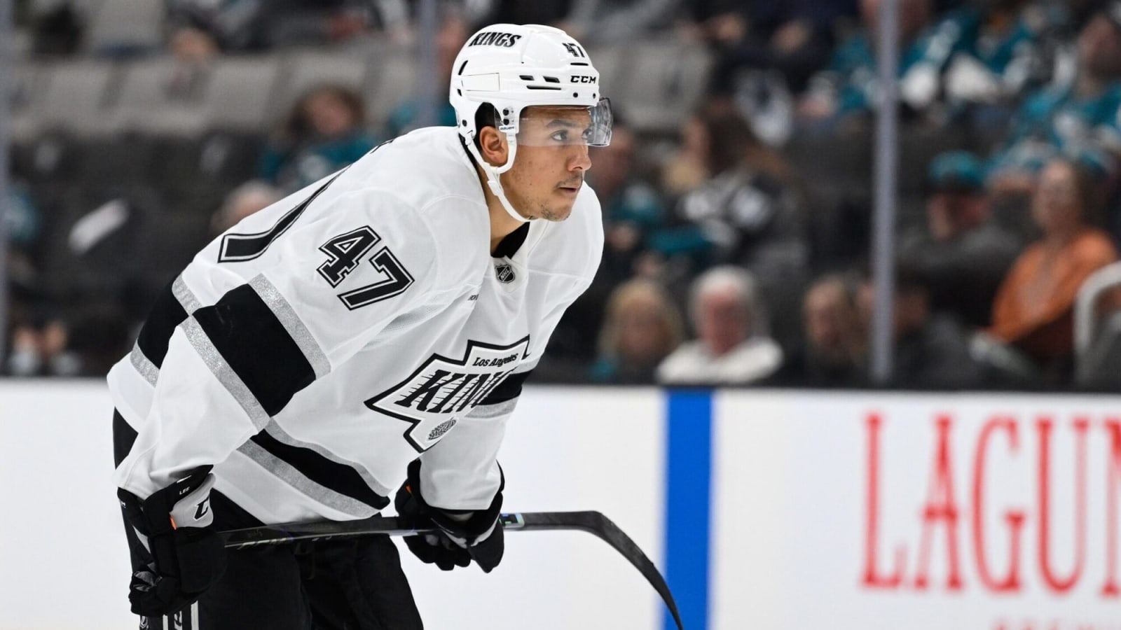 Kings sign Andre Lee to two-year contract extension