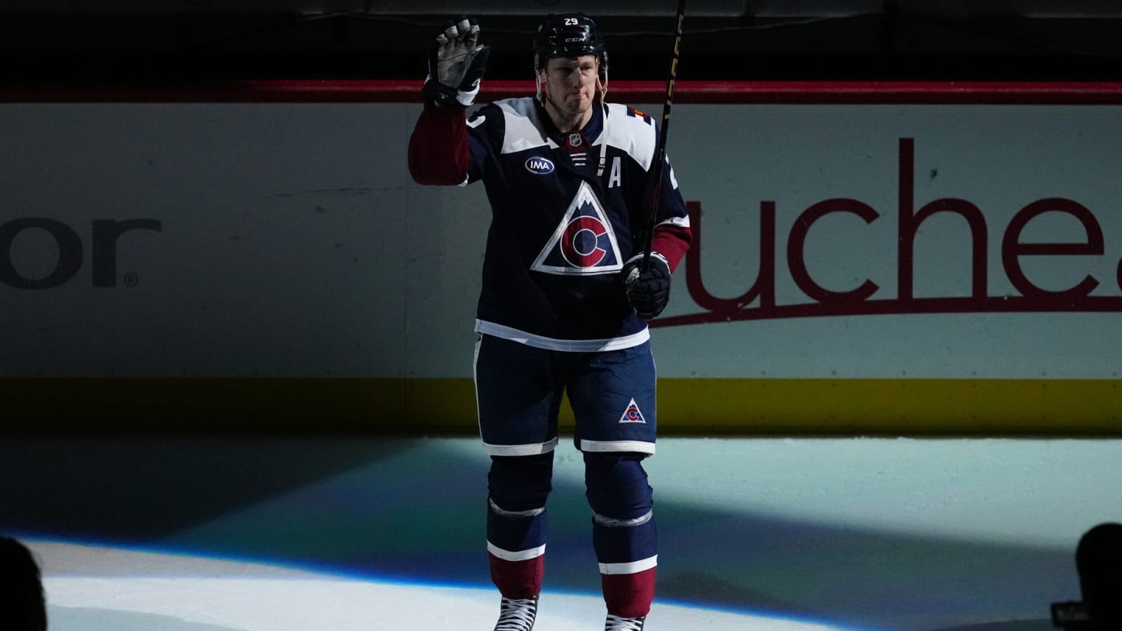 NHL Notebook: Avalanche may shut down Nathan MacKinnon for rest of regular season