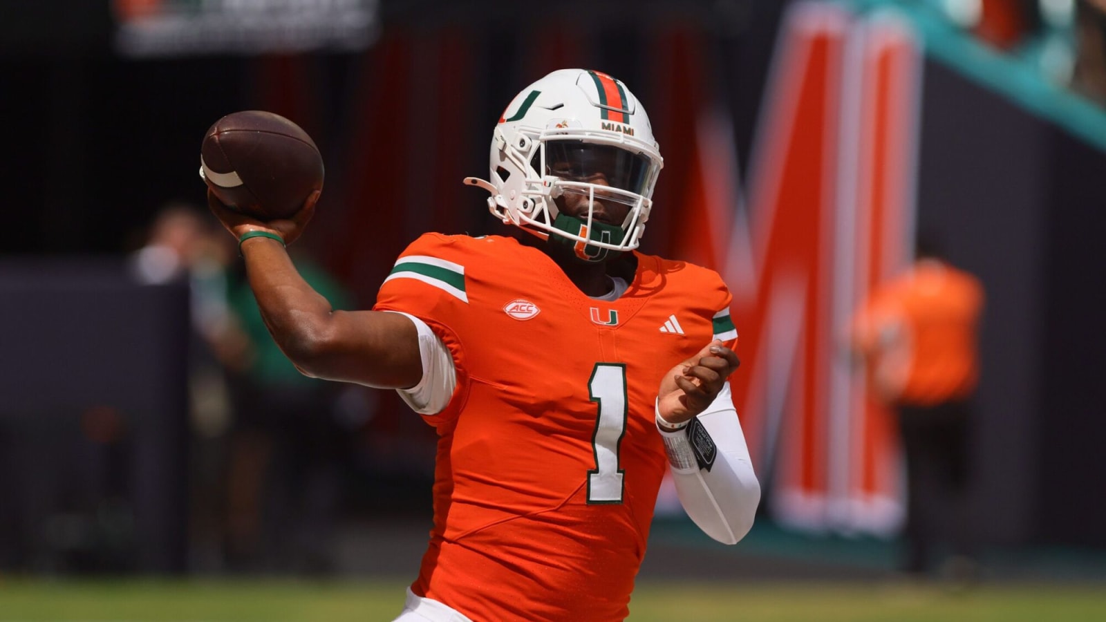 Latest mock draft has Giants trade up to No. 1 pick for top QB prospect