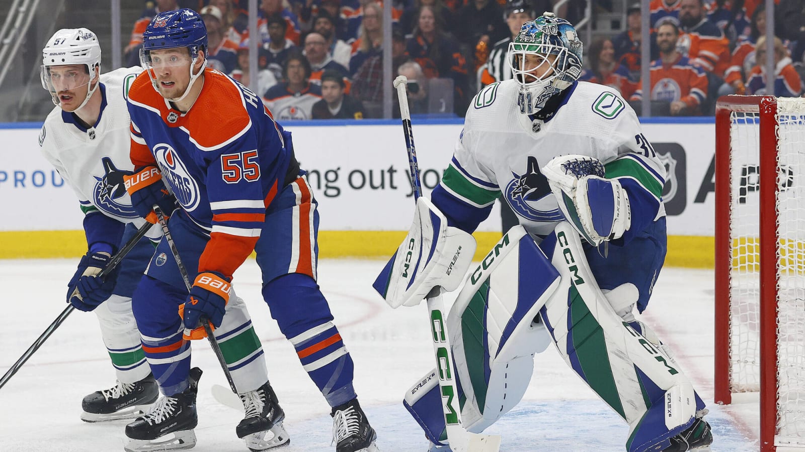 Edmonton Oilers vs. Vancouver Canucks Game 4: A Tactical Review