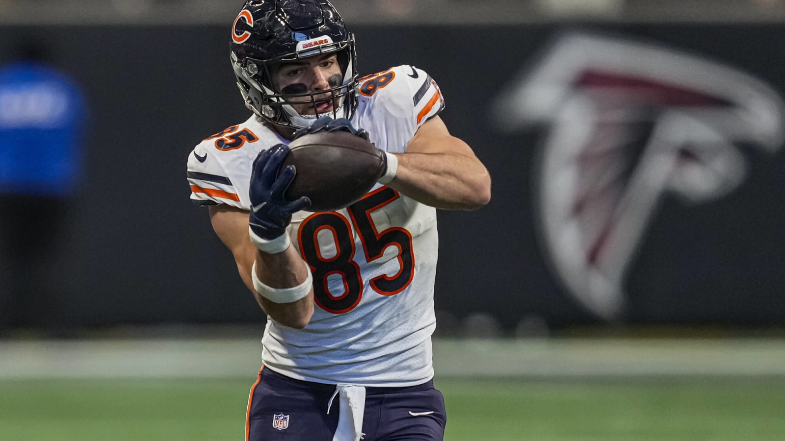 Chicago Bears sign tight end Cole Kmet to four-year, $50 million extension