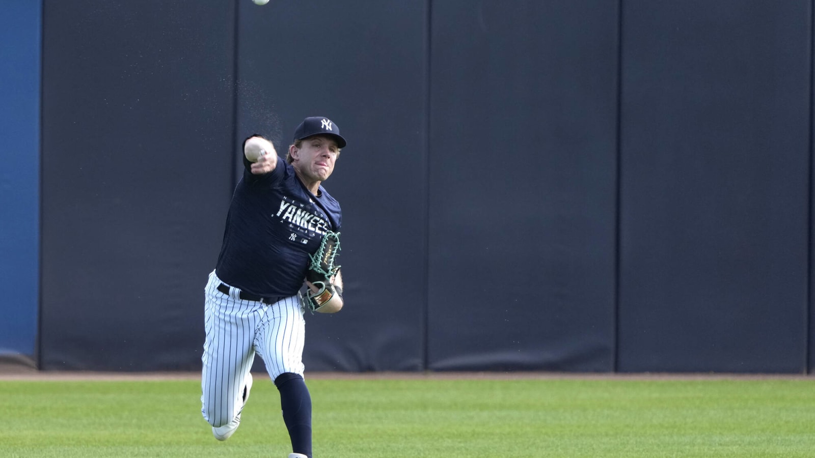 Yankees already facing outfield problems ahead of Opening Day