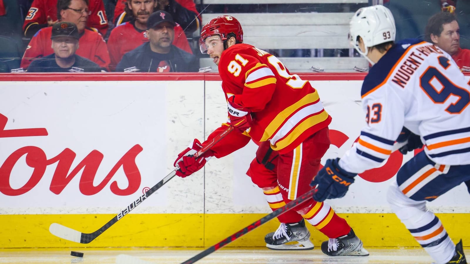 Calle Jarnkrok didn’t quite gel with the Calgary Flames in 2021-22