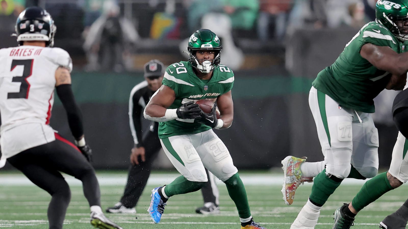 Jets Receive Concerning Week 14 Injury News On Breece Hall