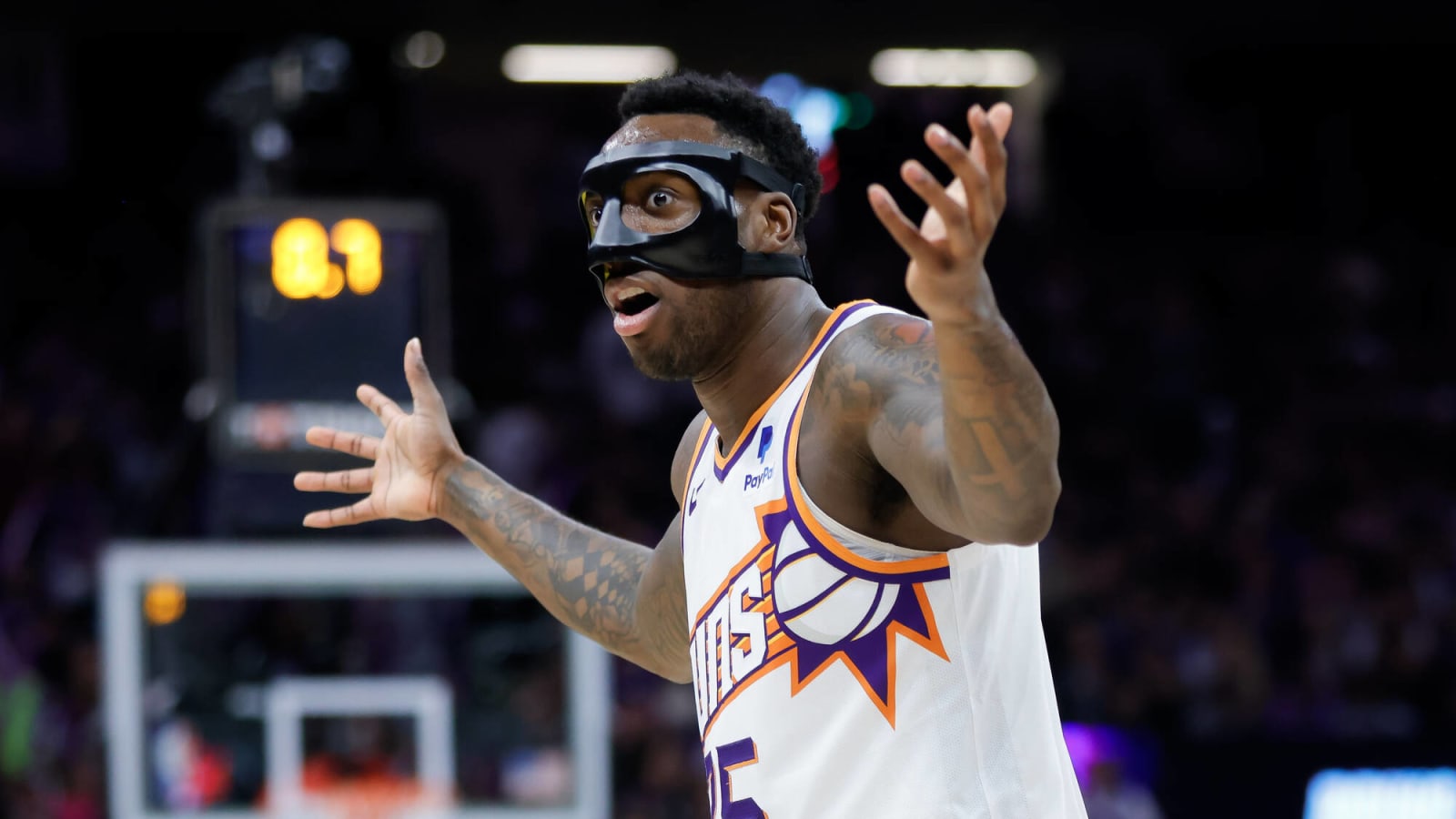 Suns Rule Two Players Out vs Hornets