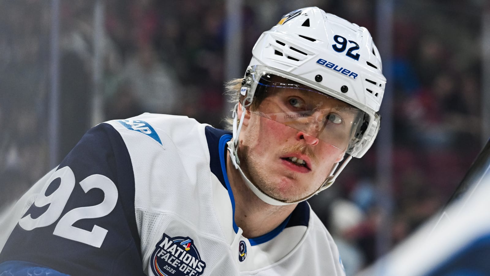 Patrik Laine: Mikko Rantanen makes a little jab at his fashion style