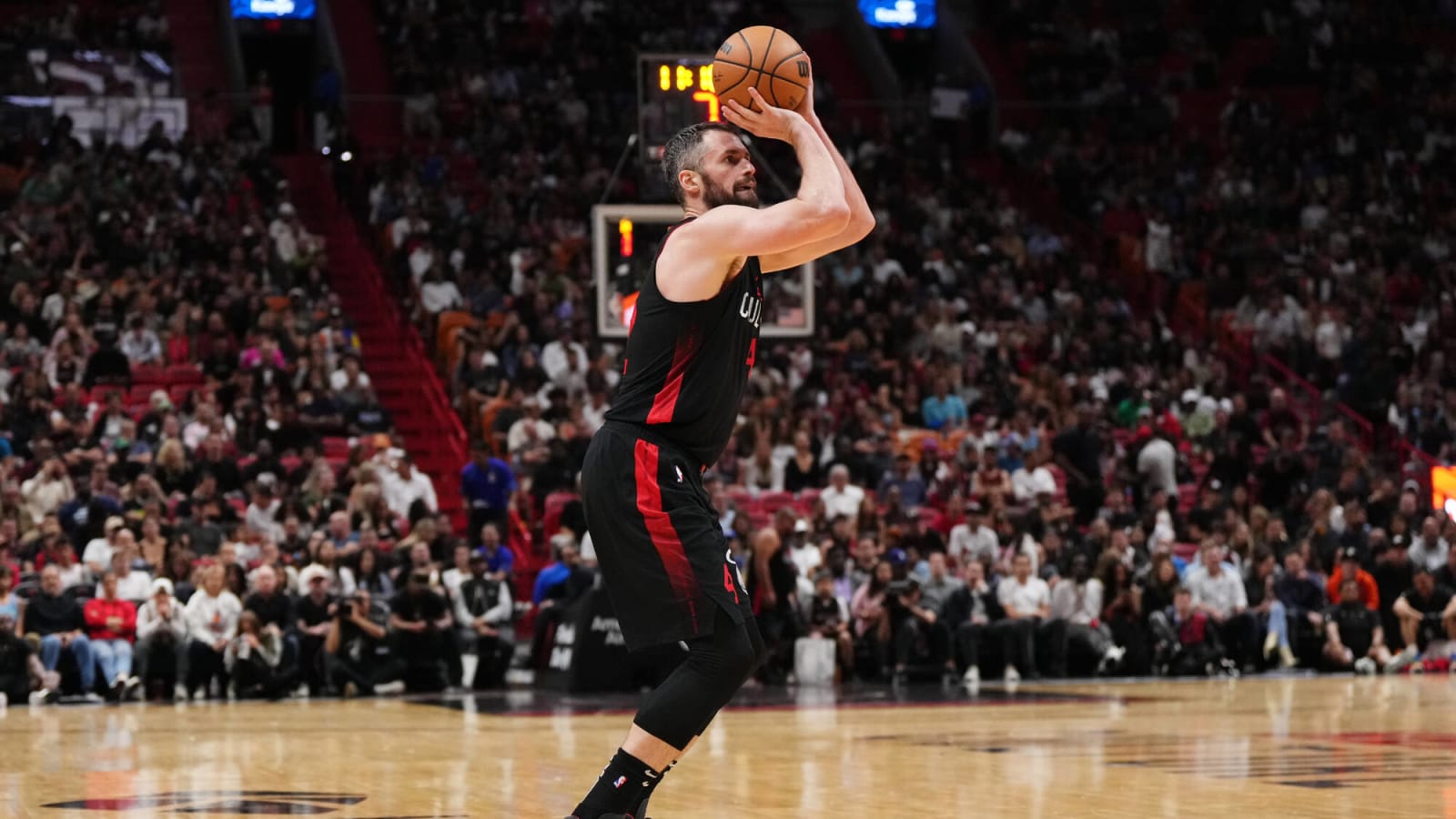'Give it to him and get the hell out of the way!' Kevin Love HILARIOUSLY recalls Jimmy Butler’s clutch moment against the Bulls