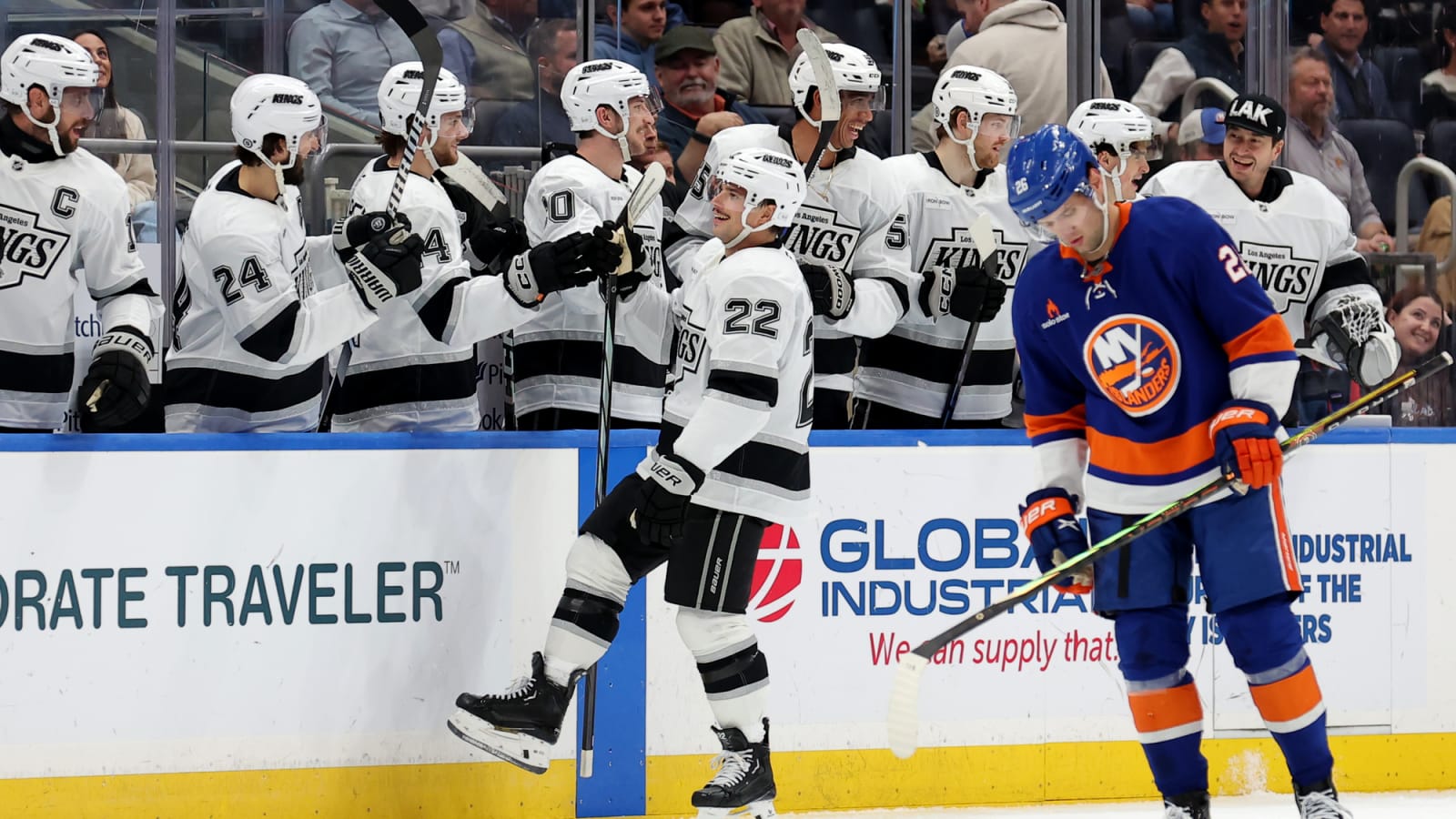 Isles’ Late Charge Falls Flat, Kings Win 3-1