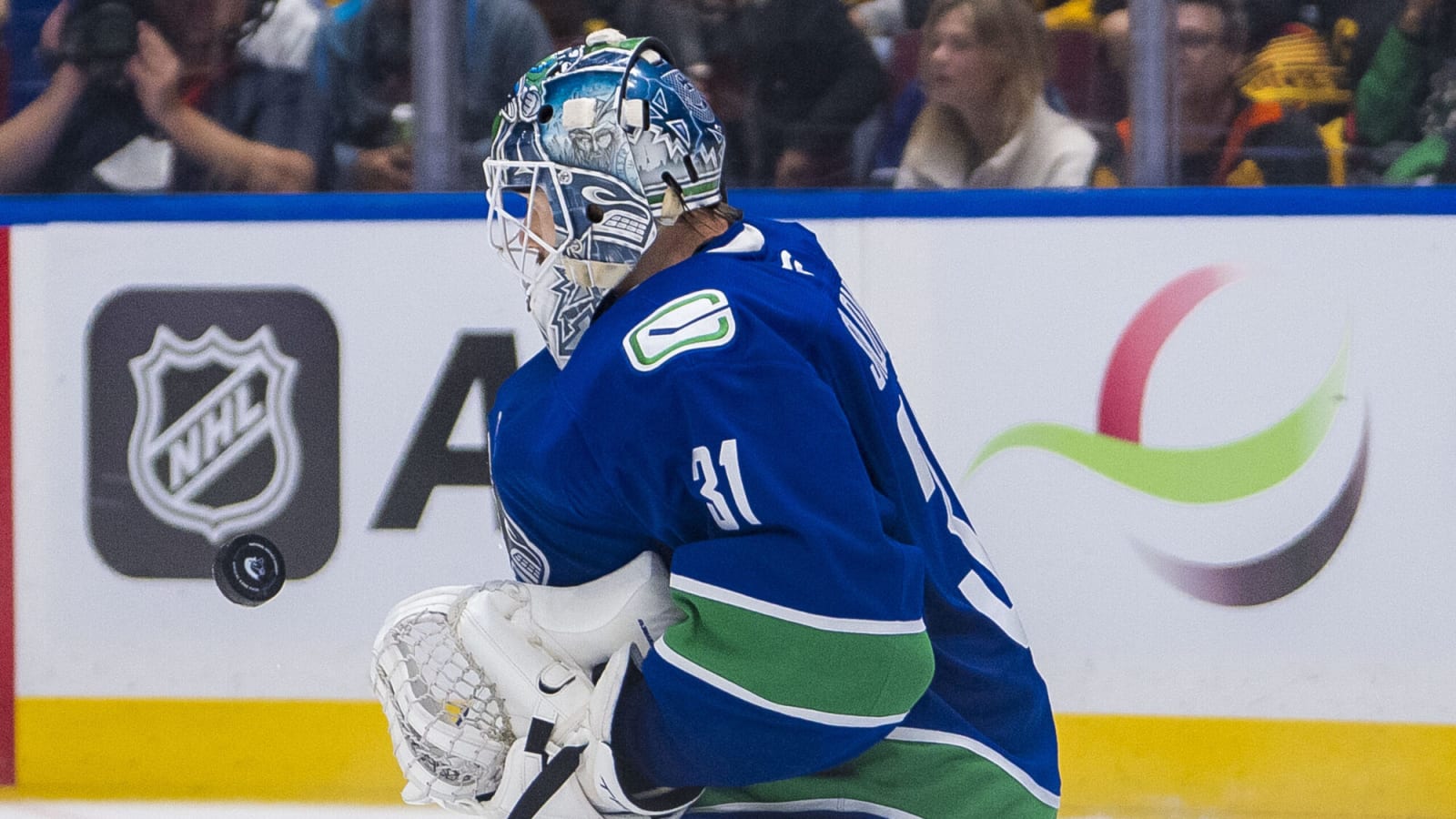  Arturs Silovs shines in Canucks’ win over Kraken